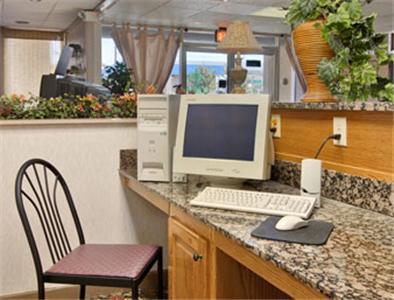 Ramada Ltd. Conference Center Hotel Tifton Facilities photo